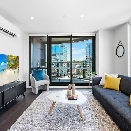 The Oasis - Brand New 2Bedroom Apt With Parking, Heated Pool And Gym Мельбурн Экстерьер фото